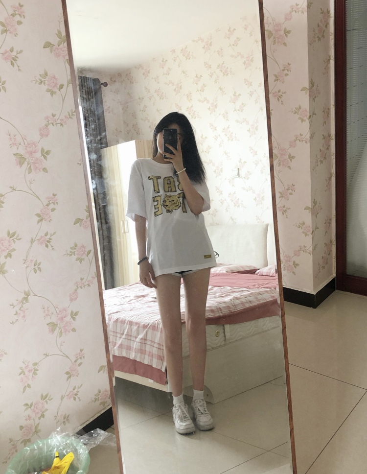 悦悦--河北省·保定市·涿州市-抖音微博***-约商家 淘宝寄拍买家秀都可以 喜欢拍照 时尚感好 有耐心 价格协商 会认真完成任务 不满意的地方随时修改~