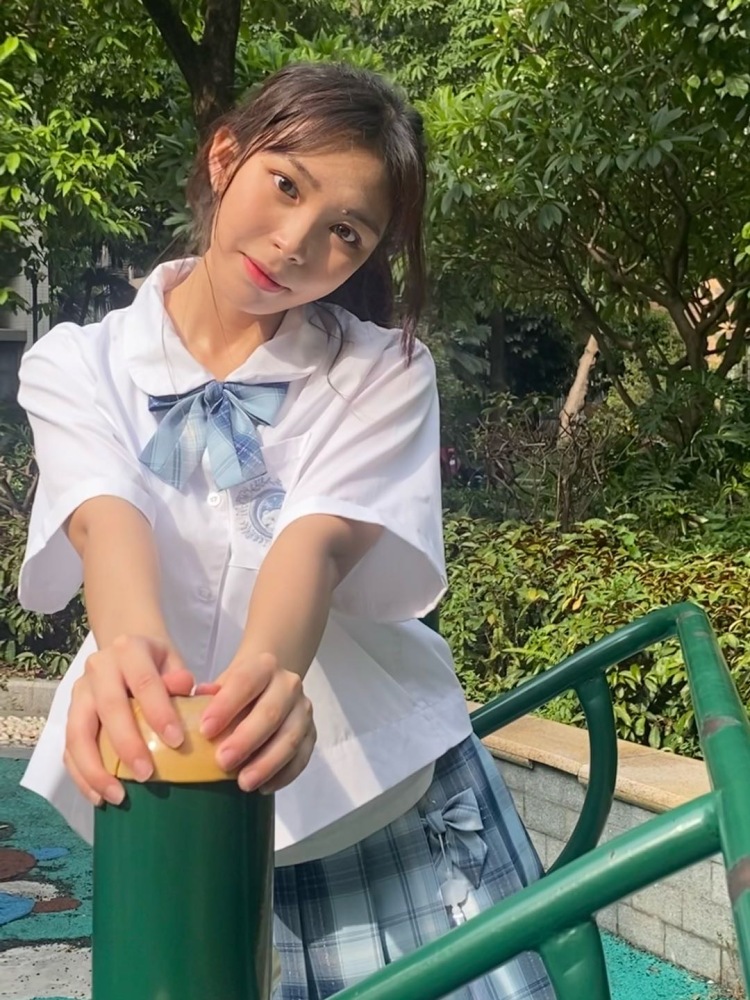A beauty-广东省·佛山市·三水区--接寄拍,身高164体重105,可多种风格,会后期还有摄影,现在有在做视频