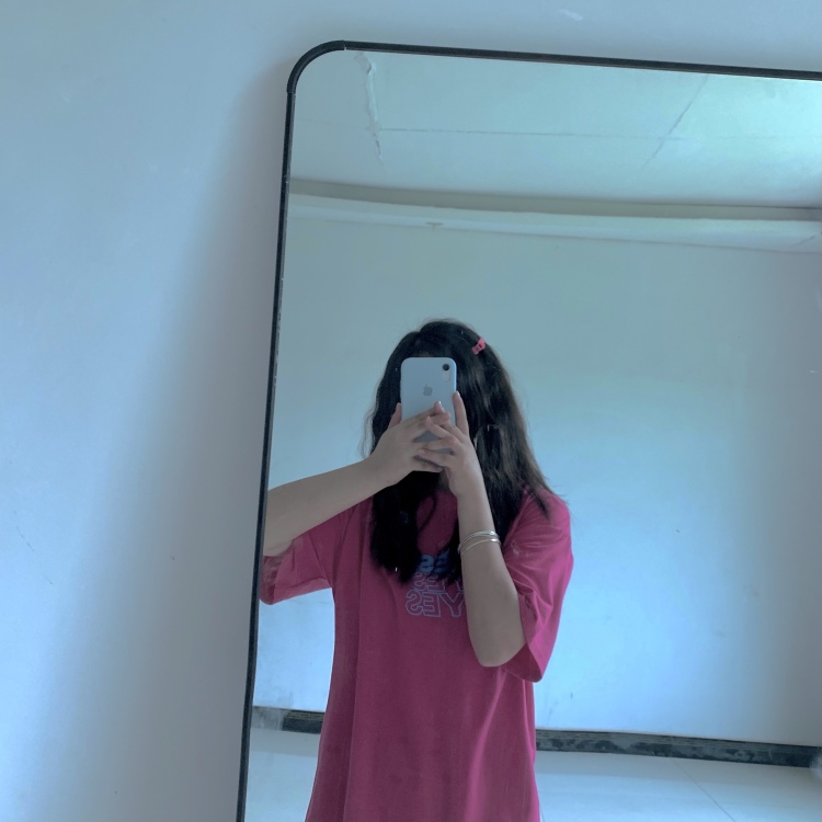 Lik--江西省·宜春市·万载县-*** 快手-大家好!平时自己喜欢拍照,擅长修图,认为可以完成这个技能,呈现好的效果,所以想从事这个行业,可以买家秀,寄拍等等,有适合可以联系我谢谢!