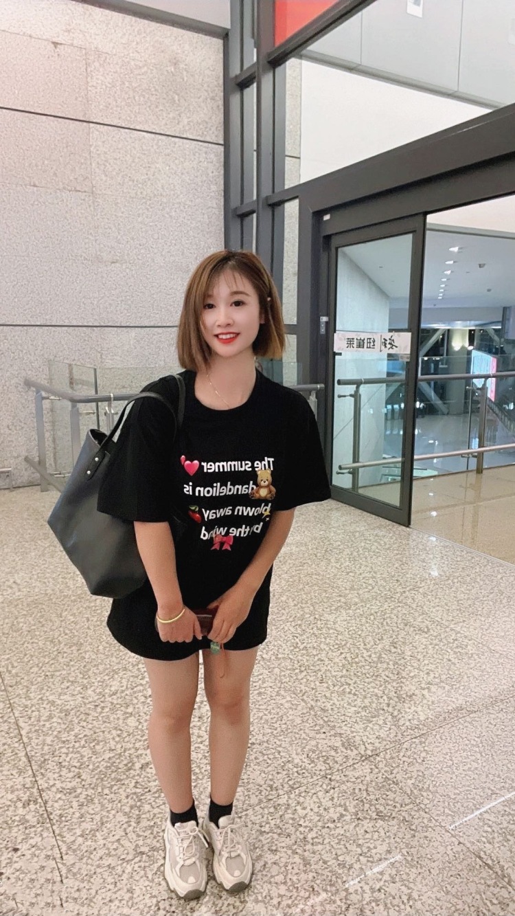 💄羽西、小美👄-山东省·济南市·槐荫区-抖音快手***-喜欢拍照,视频,寄拍,种草都可以。诚信第一,出图快,不敷衍。