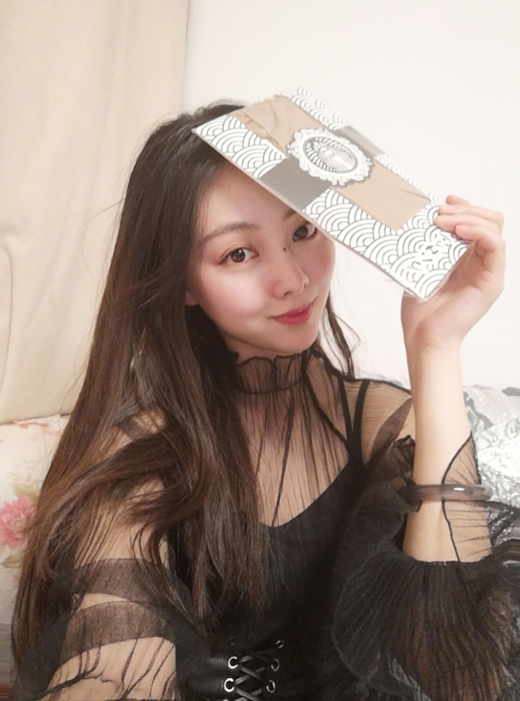 狐小仙``~~-辽宁省·沈阳市·和平区--送拍的买家秀,丝袜单子~出图~
ps:手机前置还是不行,我得学习用单反啦~
