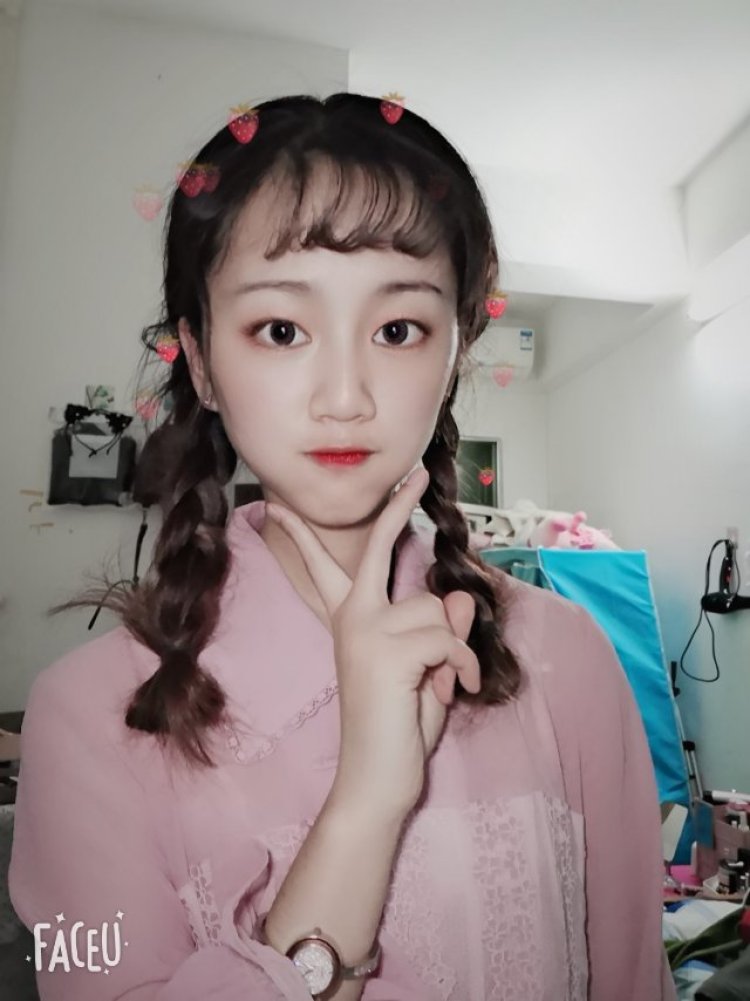 Happy  ?-广东省·惠州市·惠城区--哈喽 本人身高158甜美可爱淑女风