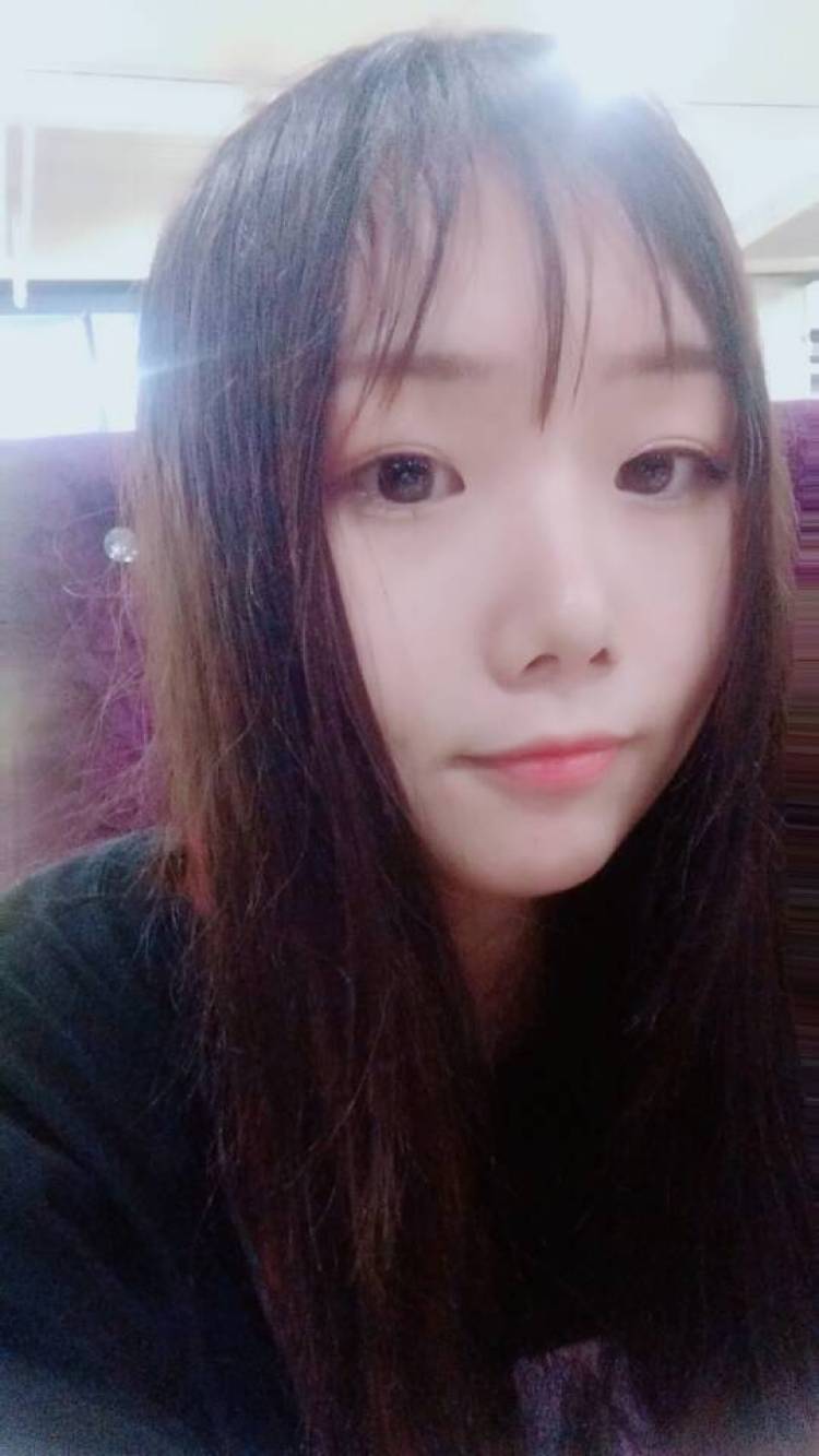 小花儿-河南省·洛阳市·孟津县--接买家秀~160
饰品上衣美瞳彩妆护肤品口红都ok.
好说话事儿少,接受重拍,真诚合作,骗子勿扰!