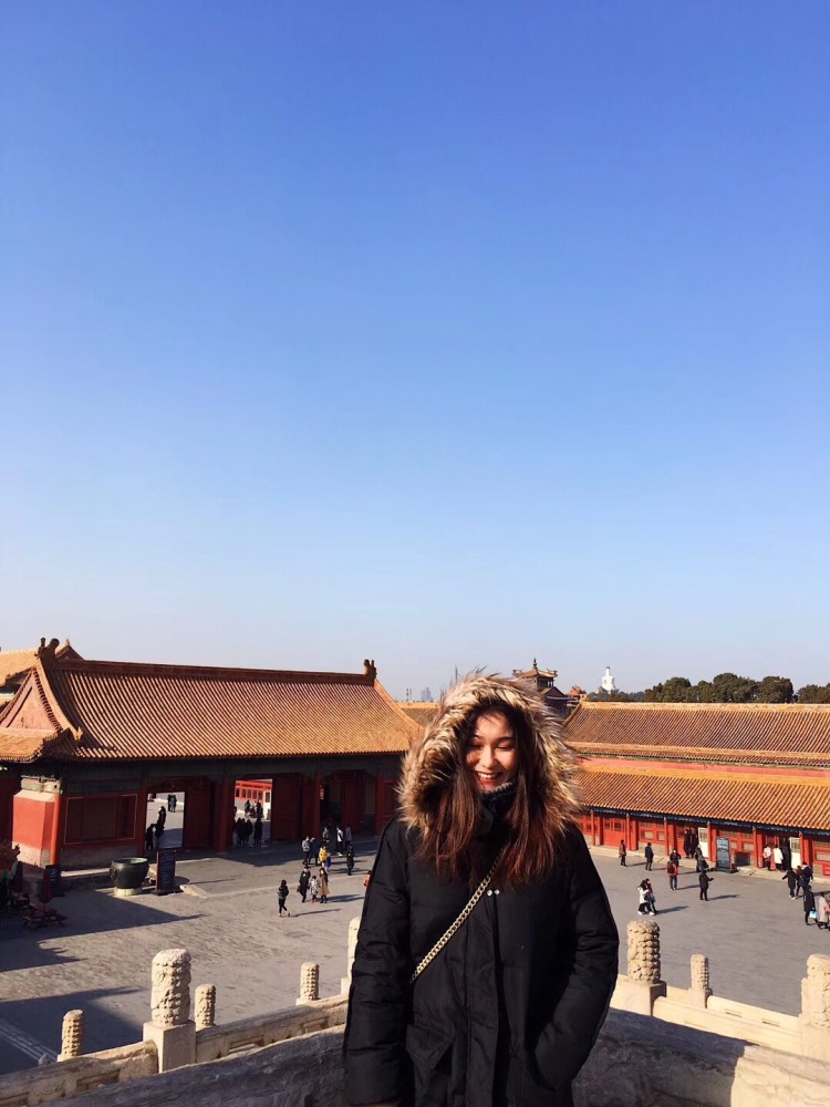 ?-北京市·北京市·海淀区--接单范围 服装为主 服装行业相关本科生 服装搭配技巧尚好 拍照作为兴趣爱好！！！