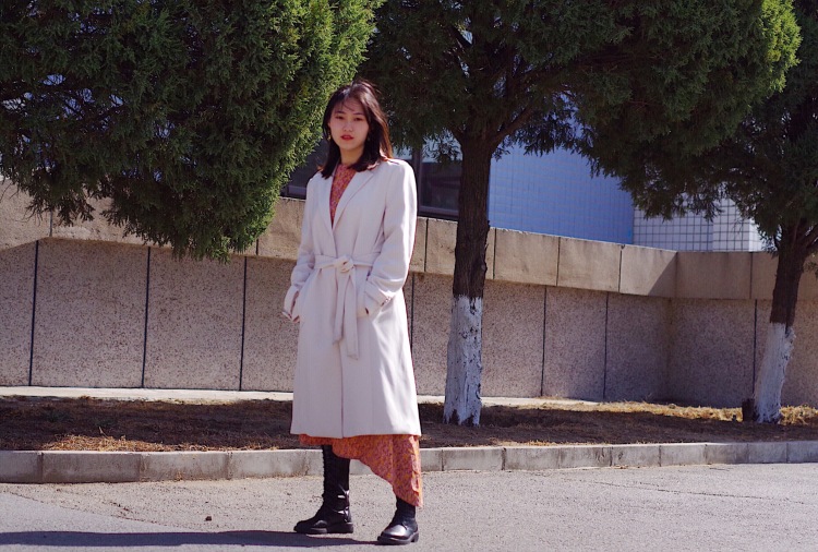 ?-北京市·北京市·海淀区--接单范围 服装为主 服装行业相关本科生 服装搭配技巧尚好 拍照作为兴趣爱好！！！