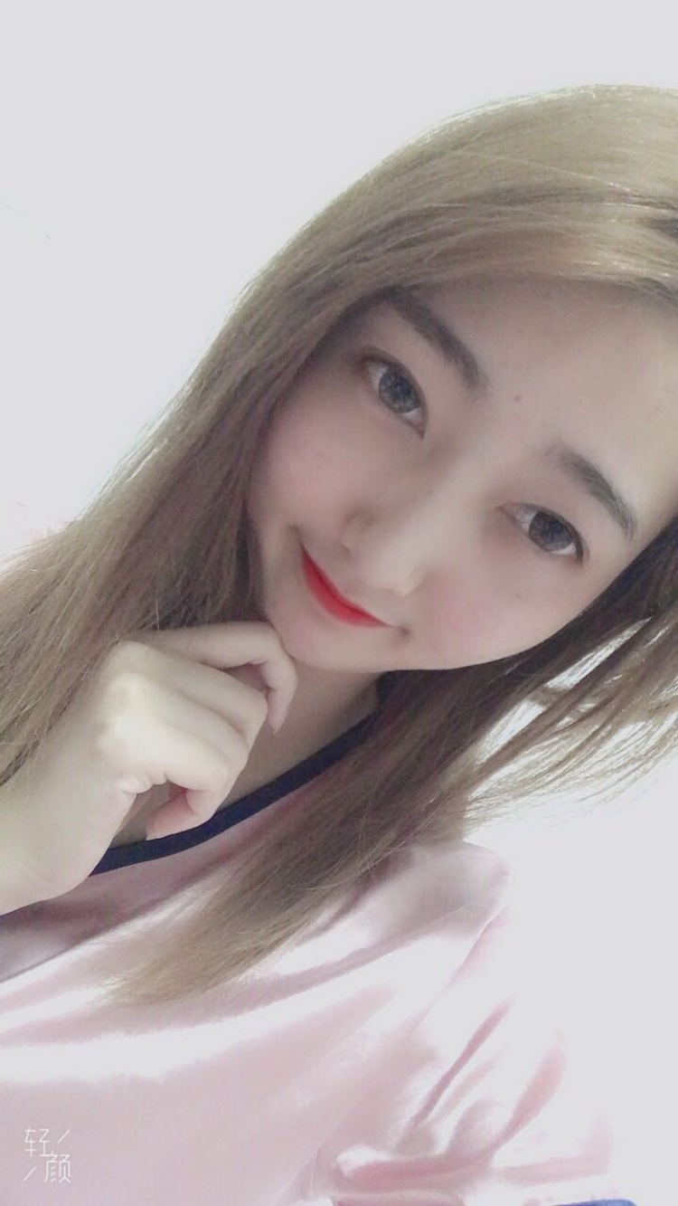 蓉儿-广东省·汕头市·金平区--主播,模特,礼仪。喜欢拍照,抖音两千多真实粉无刷。接衣服,饰品,化妆品拍摄,照片小视频皆可,期待与您合作