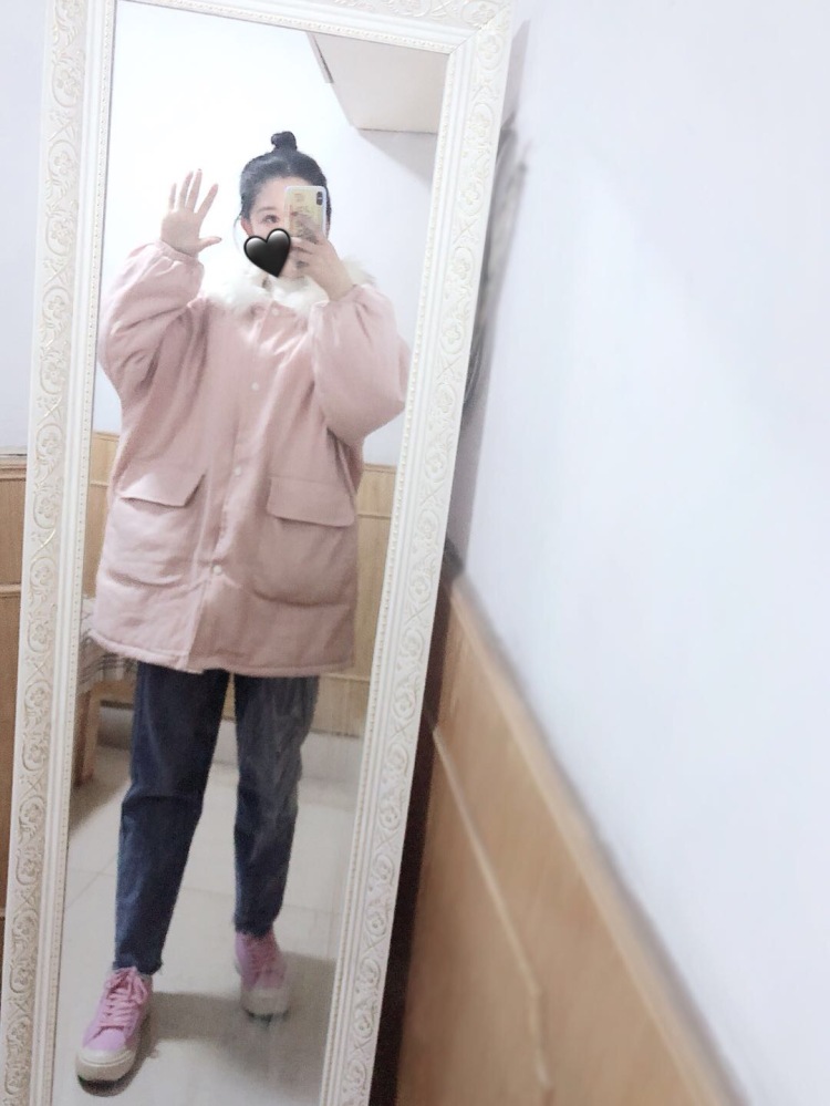 芭比丹?-宁夏回族自治区·石嘴山市·惠农区--学生党一枚 喜欢拍照 擅长自拍 会ps 图 身高163 体重55 包拍满意