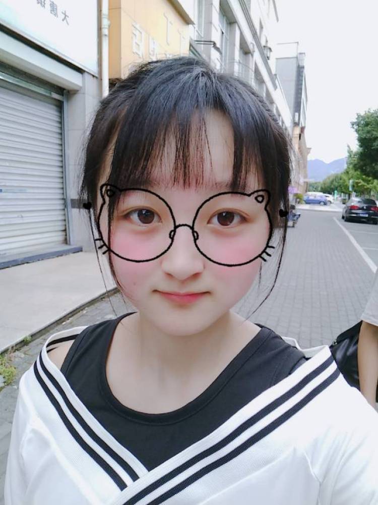 你真好看.-浙江省·绍兴市·诸暨市--接网拍，
衣服饰品，手控，颜控