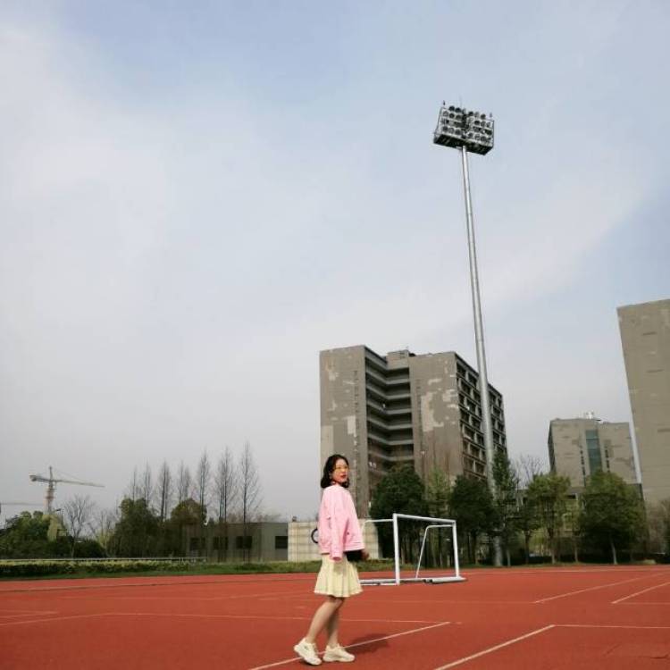 温温-浙江省·杭州市·余杭区--如果有想做模特的宝贝可以来戳我哦！
有需要模特的商家也可以戳我，帮你找到你想要的模特哦！
来呀来呀！