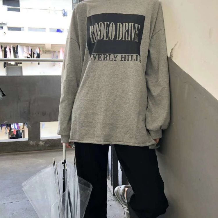 Blue-湖南省·长沙市·雨花区--以下所有衣服都是一次买家秀，本人是照片里的人，有兴趣的商家可以找我合作鸭