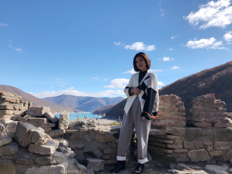 林熙漫-浙江省·杭州市·拱墅区--擅长摄影,服装设计及搭配,表现力较强