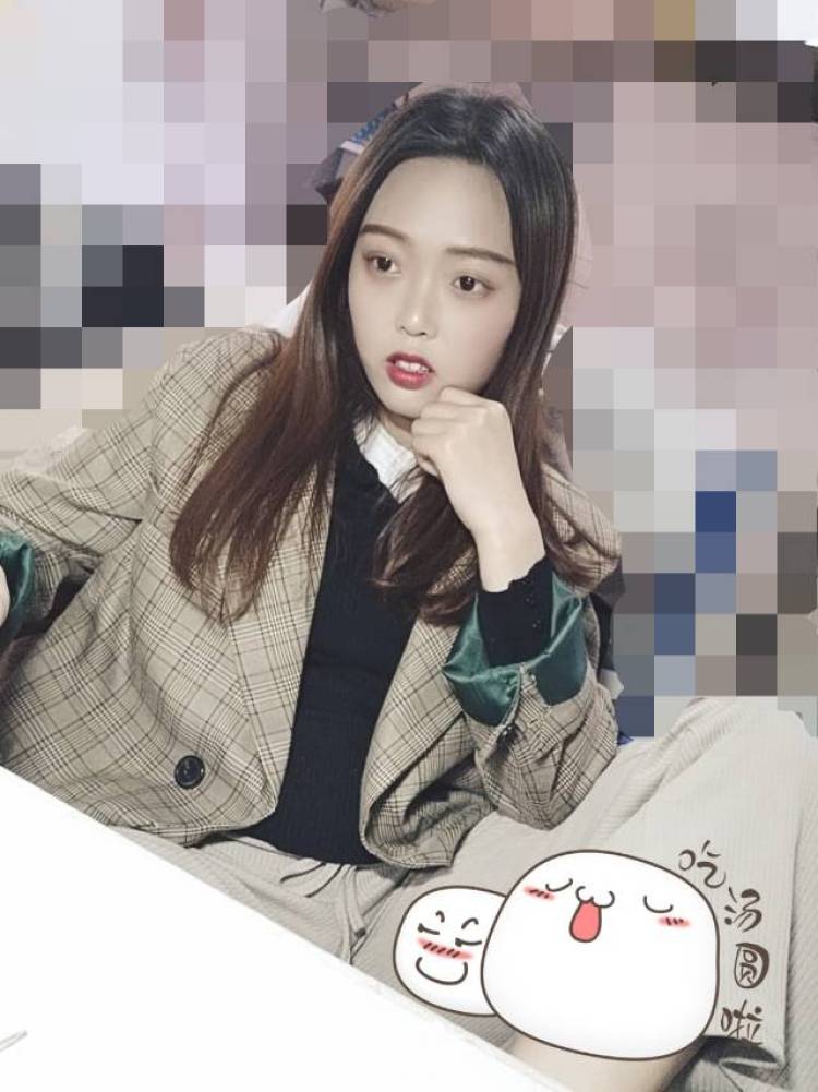 绝对喜歡-陕西省·西安市·长安区--在校大学生，可拍饰品，女装，时间充足，价格不要求。希望可以长期合作，谢谢。
