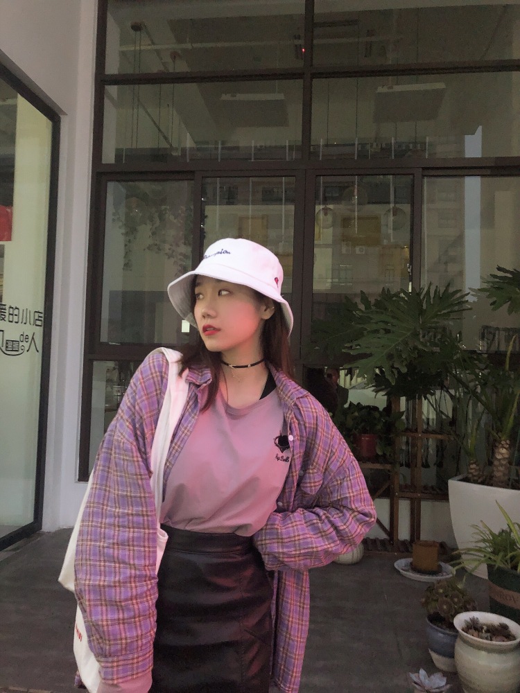 ZABUZA-浙江省·台州市·温岭市--接寄拍单啦~可接发饰 耳饰 衣服 鞋子 包包~有意者联系我哦~可重拍风格多出图效率高 ~