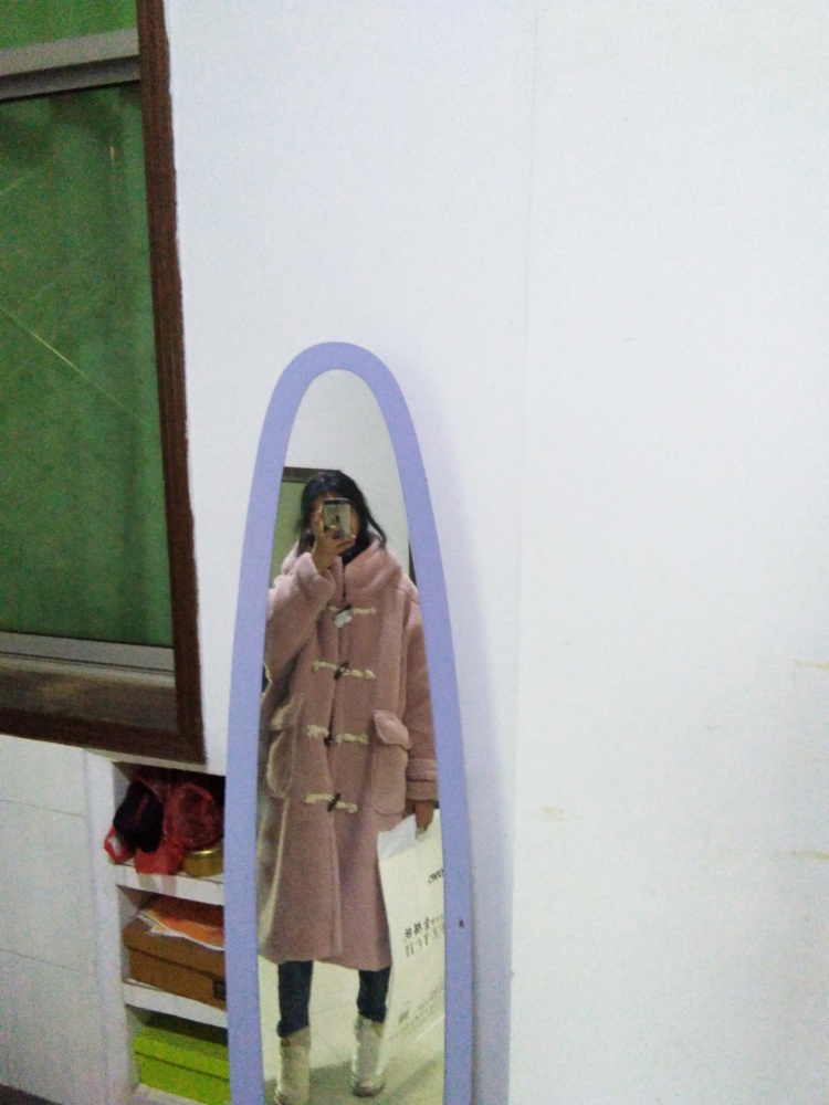 亭亭玉立-湖南省·邵阳市·邵阳县--接寄拍 服装类 装饰类等等 欢迎邀请