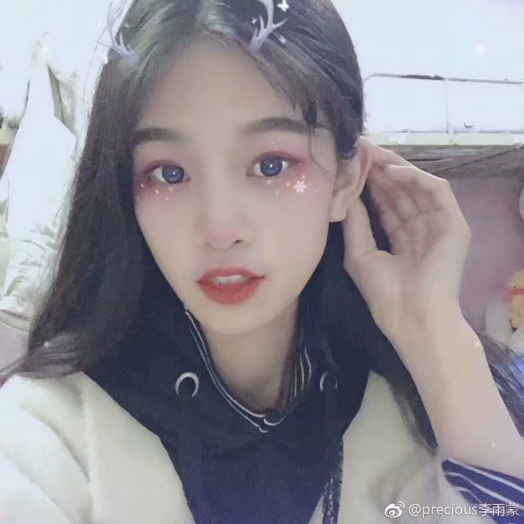 Teenie.-河北省·保定市·莲池区--接寄拍单啦~可接发饰 耳饰 衣服 鞋子 包包~有意者联系我哦~可重拍风格多出图效率高 ~