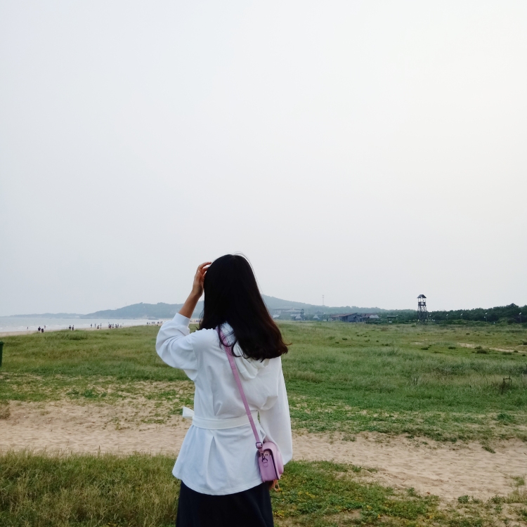 是风-江苏省·南京市·江宁区--平时的日常照啦~
接寄拍送拍，只要风格合适的都可以拍?