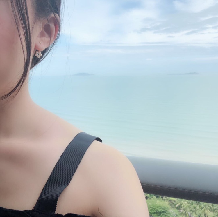 ESTHER幸运如我-上海市·上海市·长宁区--耳饰品外拍(自拍)