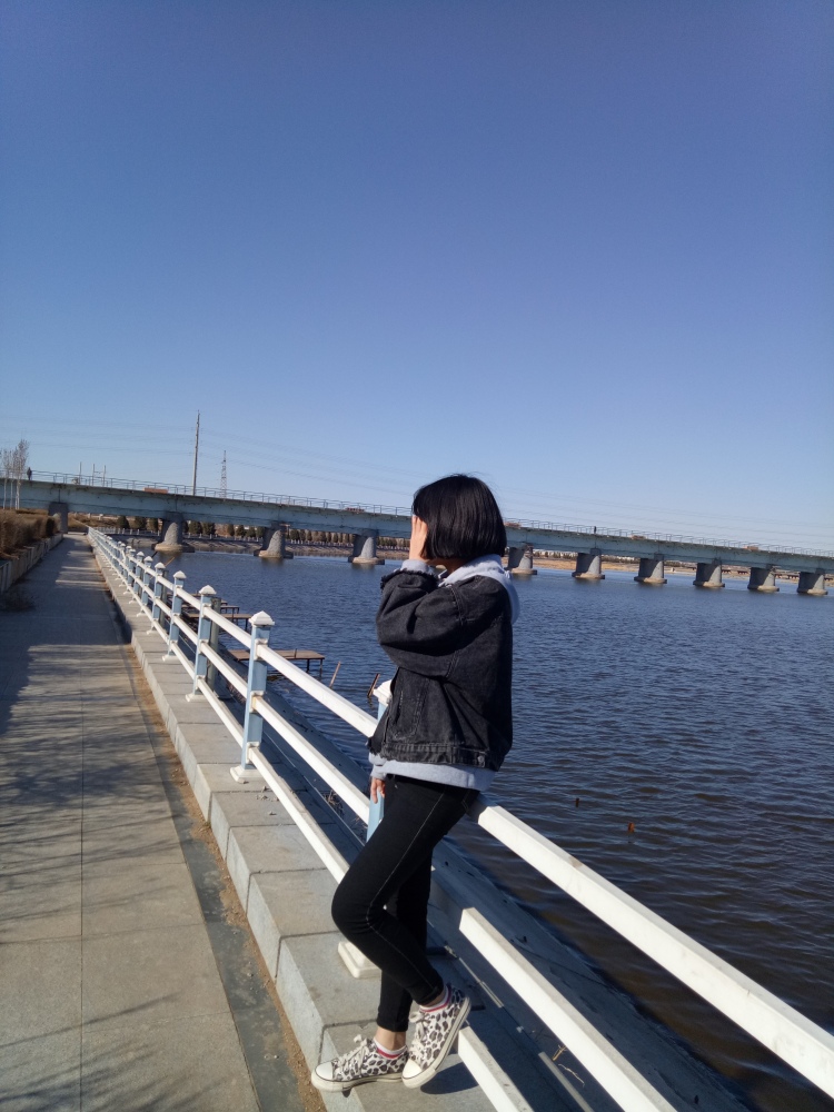 可爱惠-辽宁省·朝阳市·北票市--淘宝值503，想接手链衣服包包小饰品一些的送拍单或是寄拍单~?认真出图~✨