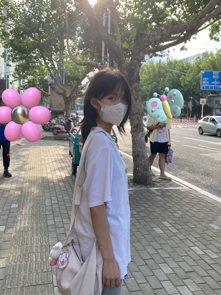 峰妹想腿直-山东省·潍坊市·高密市--身高165体重45
接tb买家秀寄拍
跳街舞的可剪辑视频
时间自由
设备iphone11
