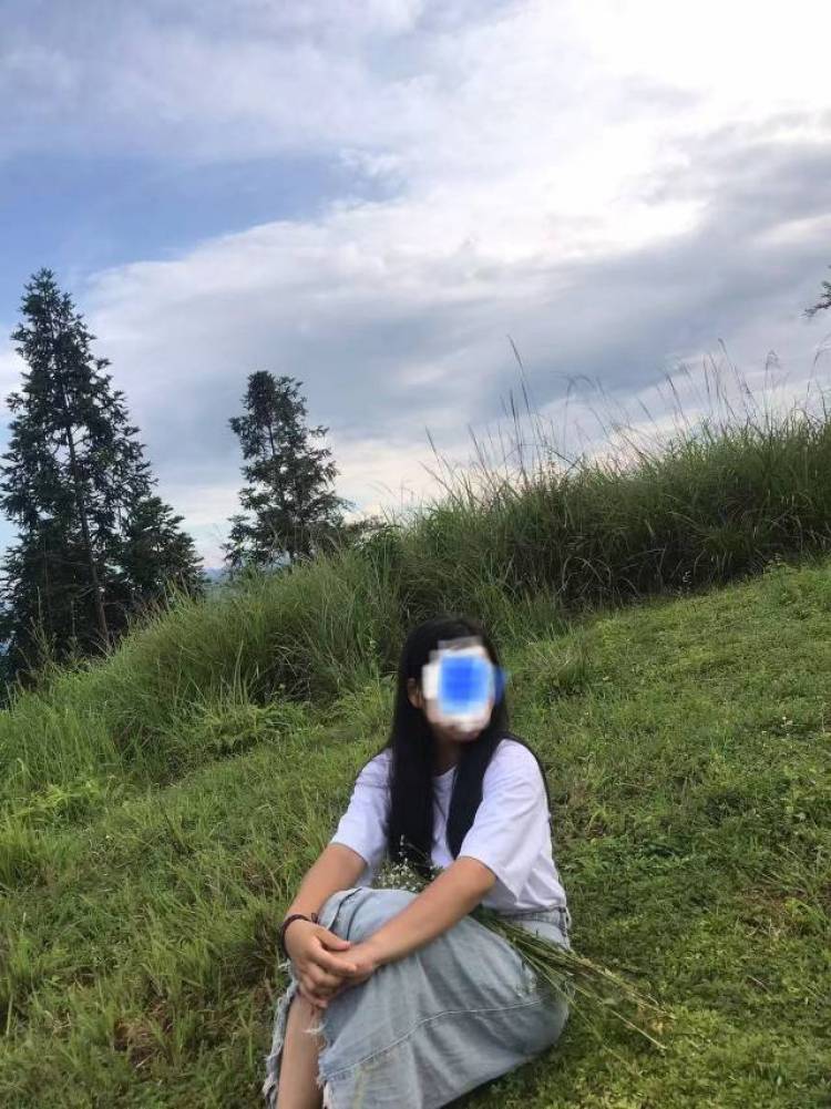 晓玲恋-广西壮族自治区·柳州市·融水苗族自治县--本人154.98斤，会拍照会p图，可以拍视频，审美良好，可以配合，适合长期合作。暑假没事干可以接寄拍。商家可以滴滴。无f优先