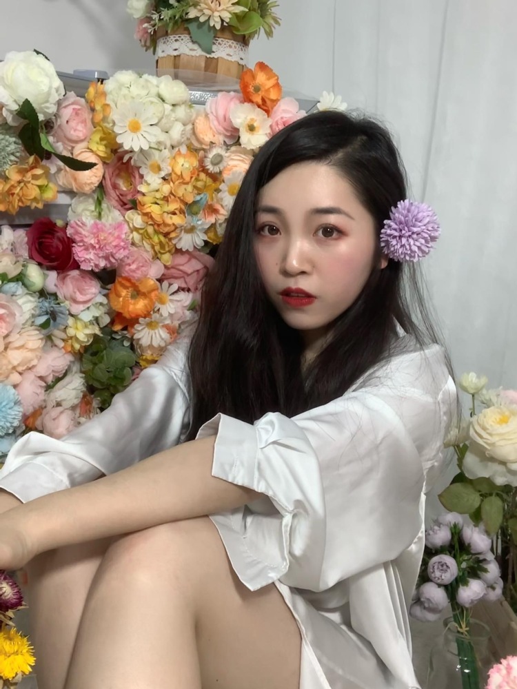 鵝🐧-江苏省·南京市·栖霞区-***-可以尝试各种穿搭
可以寄拍
也可以买家秀
主要是以穿搭为主
身高153
体重47