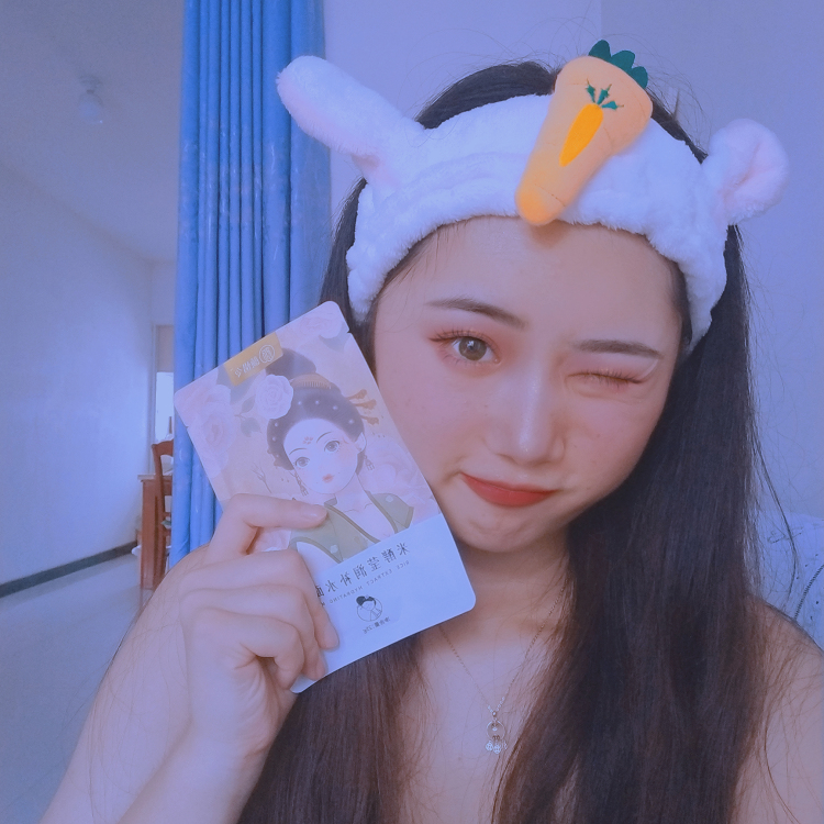 Shmily💮-河北省·承德市·双桥区-抖音知乎***快手b站微博-接开箱测评，新品测评，寄拍，网拍！会拍照写稿子发***，有粉丝，你相信我，我就让作品一步到位绝不墨迹！