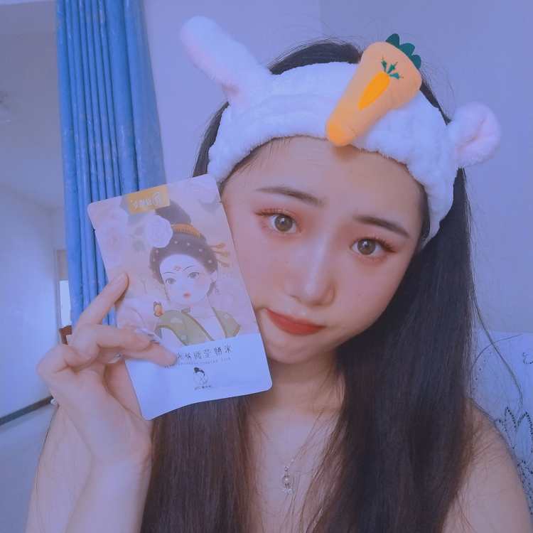 Shmily💮-河北省·承德市·双桥区-抖音知乎***快手b站微博-接开箱测评，新品测评，寄拍，网拍！会拍照写稿子发***，有粉丝，你相信我，我就让作品一步到位绝不墨迹！