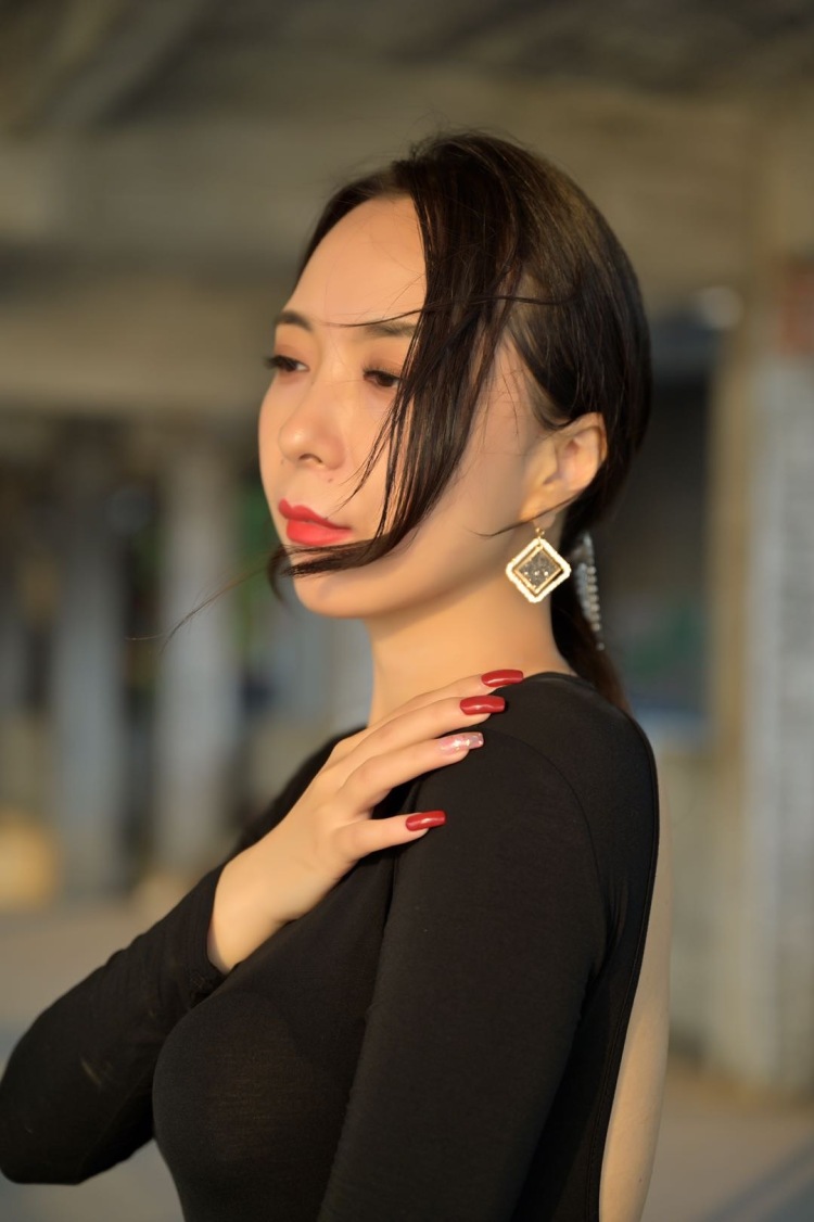 min min -广东省·广州市·天河区--本人模特 170 52kg 可带货可探店,会修图,文案也可,坐标广州,***己有一定粉丝,可帮忙带货。各位老板想合作可私。