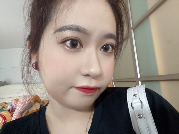 吃蔬菜-浙江省·杭州市·江干区-小红薯-会拍照 能p图 出片快
可接寄拍 美瞳 彩妆相关内容
诚意接单 高质量出片
价格可谈
时间自由