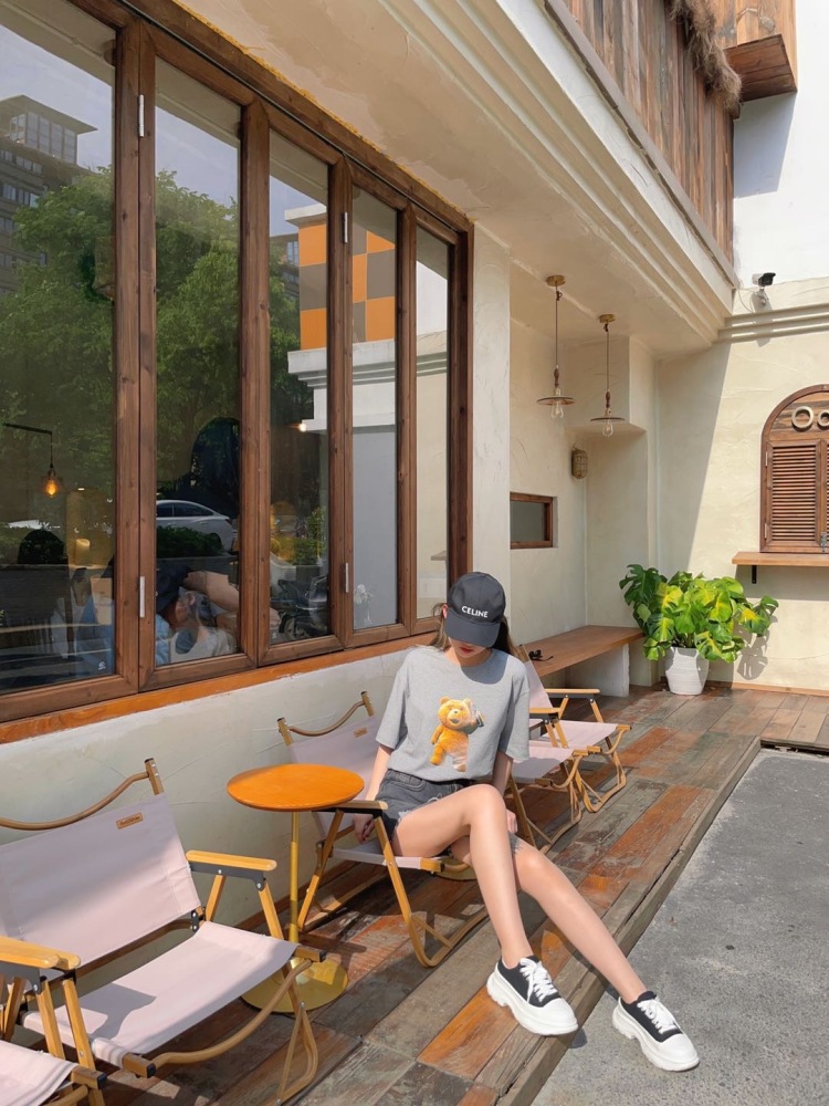 Syan-浙江省·嘉兴市·桐乡市-抖音/微博/***-身高165 体重96
时间自由,随时接单
喜欢拍照P图,擅长各类风格穿搭,接买家秀,寄拍,探店打卡。
艺名:uki
年龄:19
身高:165CM
体重:48kg
粉丝:2k
坐标:浙江省.嘉兴市.桐乡
