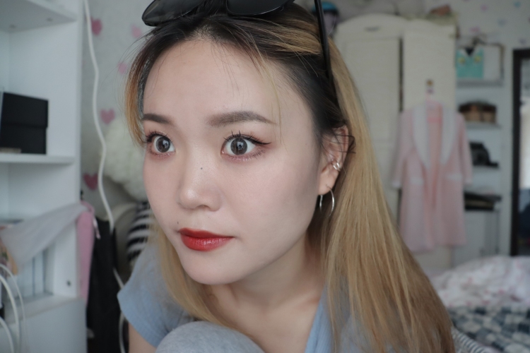听小漩说到-贵州省·黔西南布依族苗族自治州·兴仁市-抖音 微博 ***-美瞳、配饰、服装***推广或是拍买家秀，寄拍、免费置换都OK