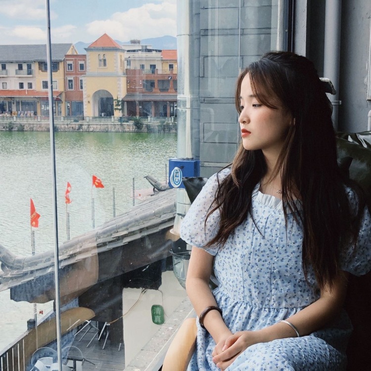 不想回-云南省·红河哈尼族彝族自治州·建水县-快手-接受服务的范围是做买家秀(很好沟通!)
平时喜欢拍照(会拍照会p图)
身高162
体重45kg