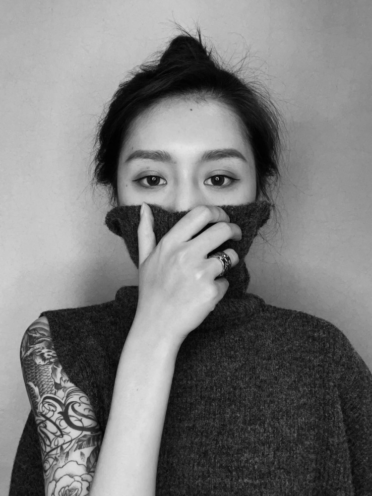惠子-上海市·上海市·浦东新区-抖音-约寄拍哦 风格都可以尝试~不接私房照!!淘宝寄拍 服装寄拍 首饰 配饰 鞋子都可以