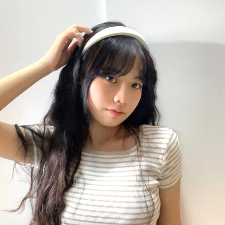 zyy-香港特别行政区·香港特别行政区·油尖旺区-Instagram-我要接单!!!!!
价钱$30-50(可商议)
素人在线接寄拍/送拍/衣服/饰品等等(具体可私聊)