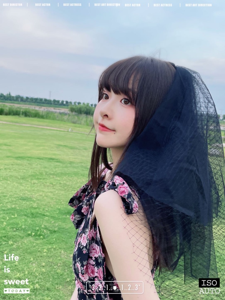 蓉蓉再睡会儿-陕西省·西安市·莲湖区--适合拍买家秀,新手😁,平时比较喜欢拍照📷 可以发布快手 ***这些