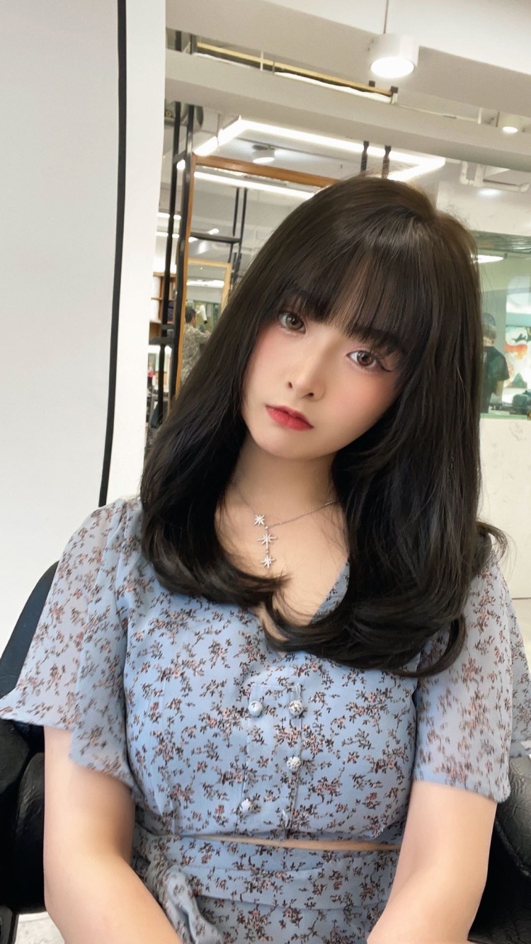 蓉蓉再睡会儿-陕西省·西安市·莲湖区--卖家秀 淘宝种草、美瞳、服装,饰品都可以拍,会拍照,会p图,期待与您的合作