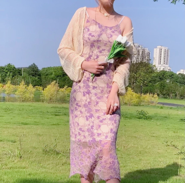 Naive-江西省·吉安市·吉州区--更适合拍衣服、美瞳、化妆品之类的,会修图,图片能拍出那种高清的感觉。接寄拍。