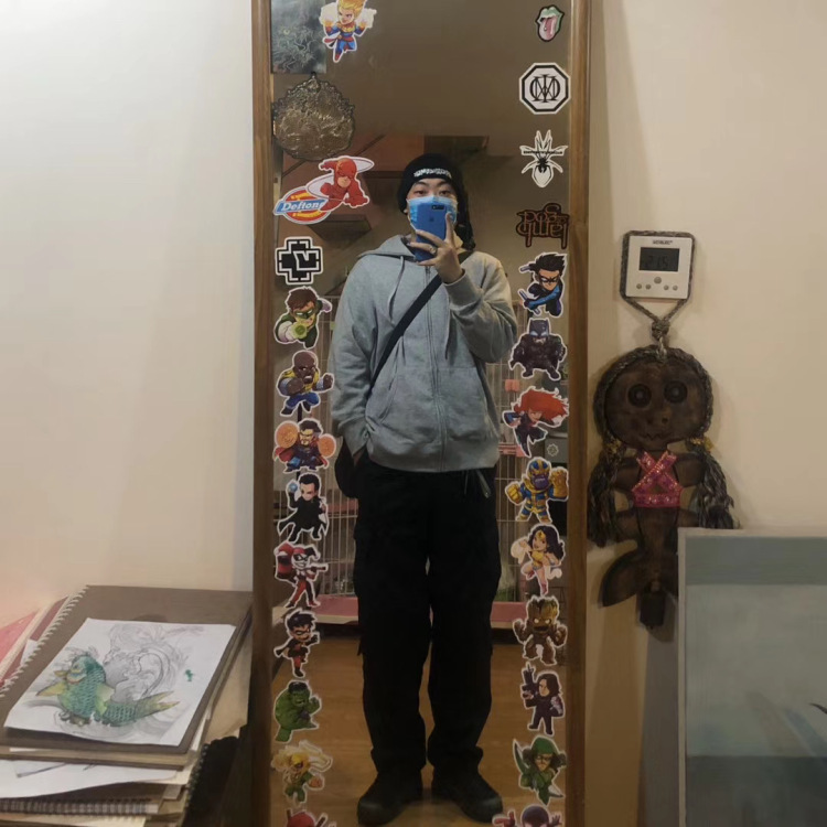 planB-辽宁省·盘锦市·双台子区--年龄：23
身高：185CM
体重：75KG
可接配饰 服装 各种风格都可驾驭
测评 买家秀 街拍