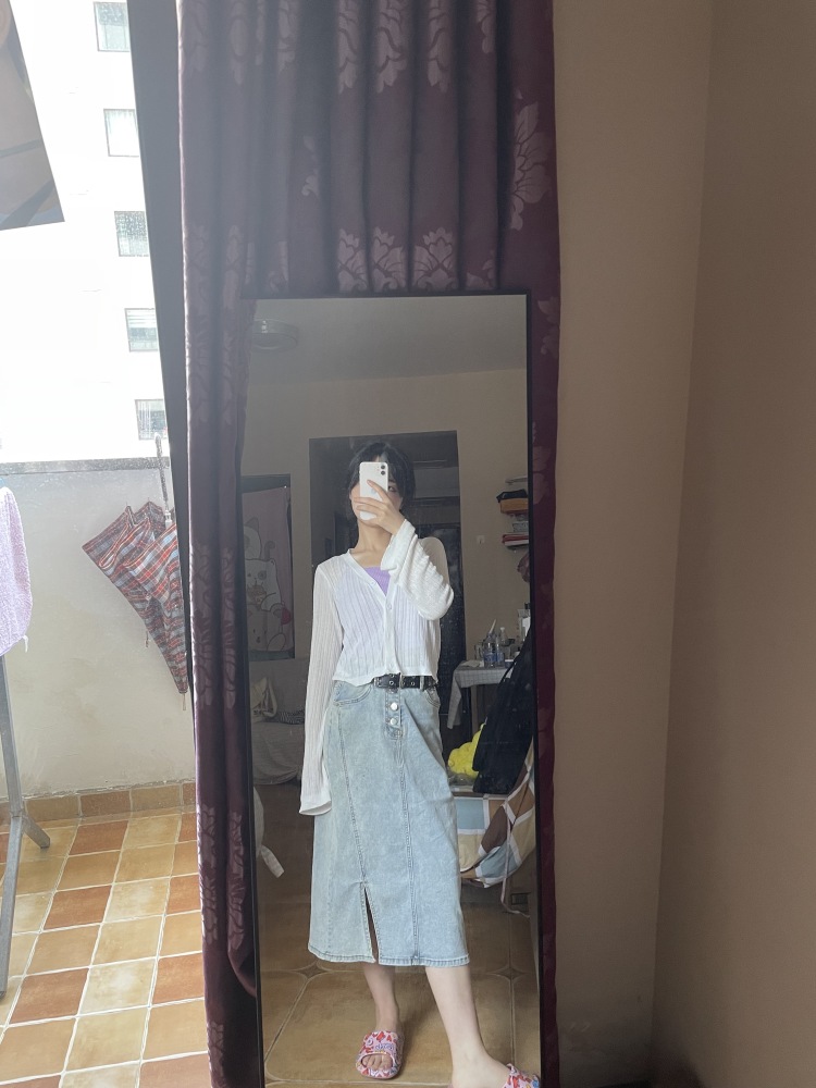 莫吉托-重庆市·重庆市·沙坪坝区-抖音 微博-我是一个长相甜美可爱的女生,风格百变,喜欢多种风格。喜欢拍照修图,也喜欢分享照片。有饰品寄拍的经验,有想法的商家请快来找我吧!