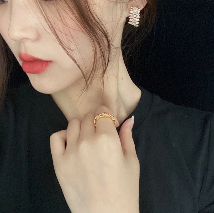 晚晚-浙江省·宁波市·镇海区-抖音 快手 ***-哈喽亲们平时比较需要开箱晒图评论都可找我哦,饰品服饰类等等~