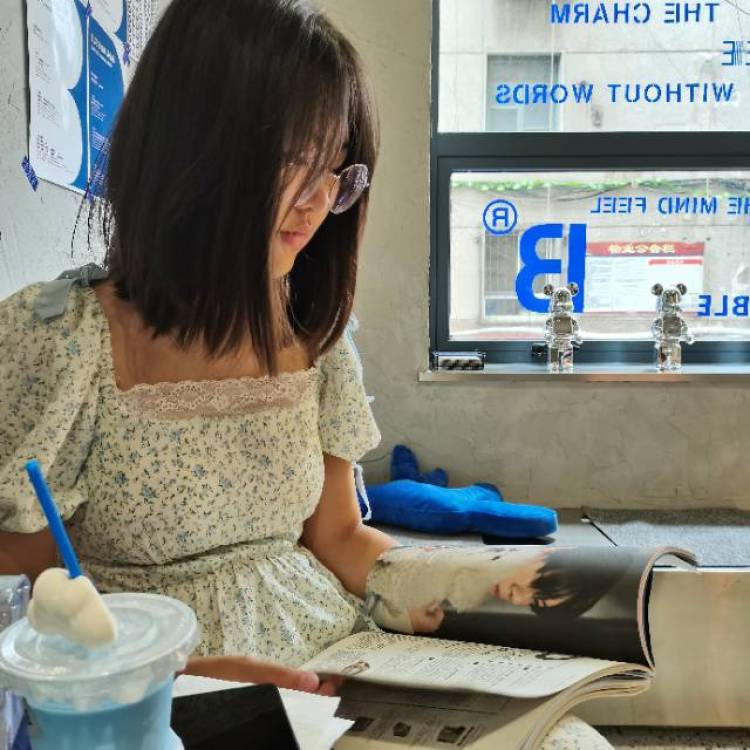 CHAENG-辽宁省·沈阳市·沈河区-抖音 *** 微博-喜欢拍照 很想成为穿搭博主或者美妆博主
接单 买家秀,短视频vlog制作,探店打卡,种草笔记软文创作及发布,开箱测评,APP小程序游戏网站推广,