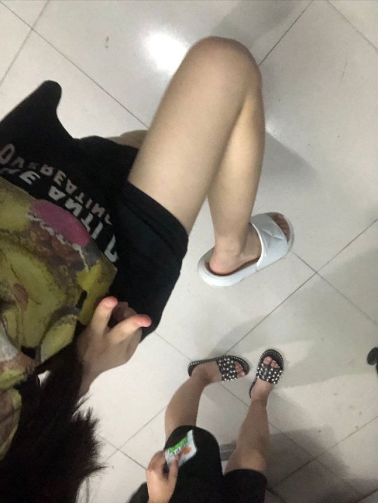 张小姐-山西省·运城市·河津市-快手-喜欢拍照,身材也不错,可以接一些网拍试衣之类的,性格温和工作认真,有单就接!!主要是想多赚些零花钱