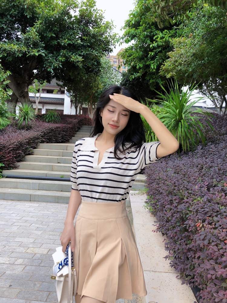 Yvonne-云南省·昆明市·五华区--大家好!我是胡桃夹子
接寄拍买家秀,靠谱,会拍,包满意,礼服,泳衣,旗袍,鞋子,饰品,都可