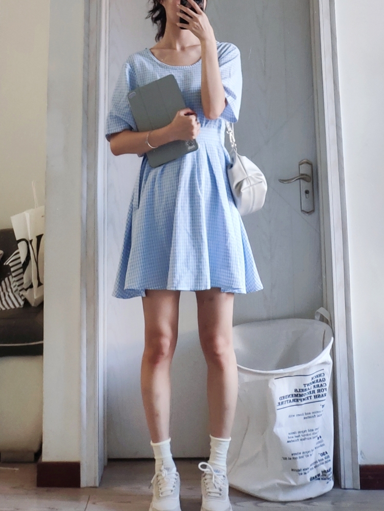 光北站姜惠元🍚-四川省·成都市·青羊区-***|微博-***2000粉,想要做穿搭方面的账号,期待和老板合作,衣服好看接受置换,长期合作更佳