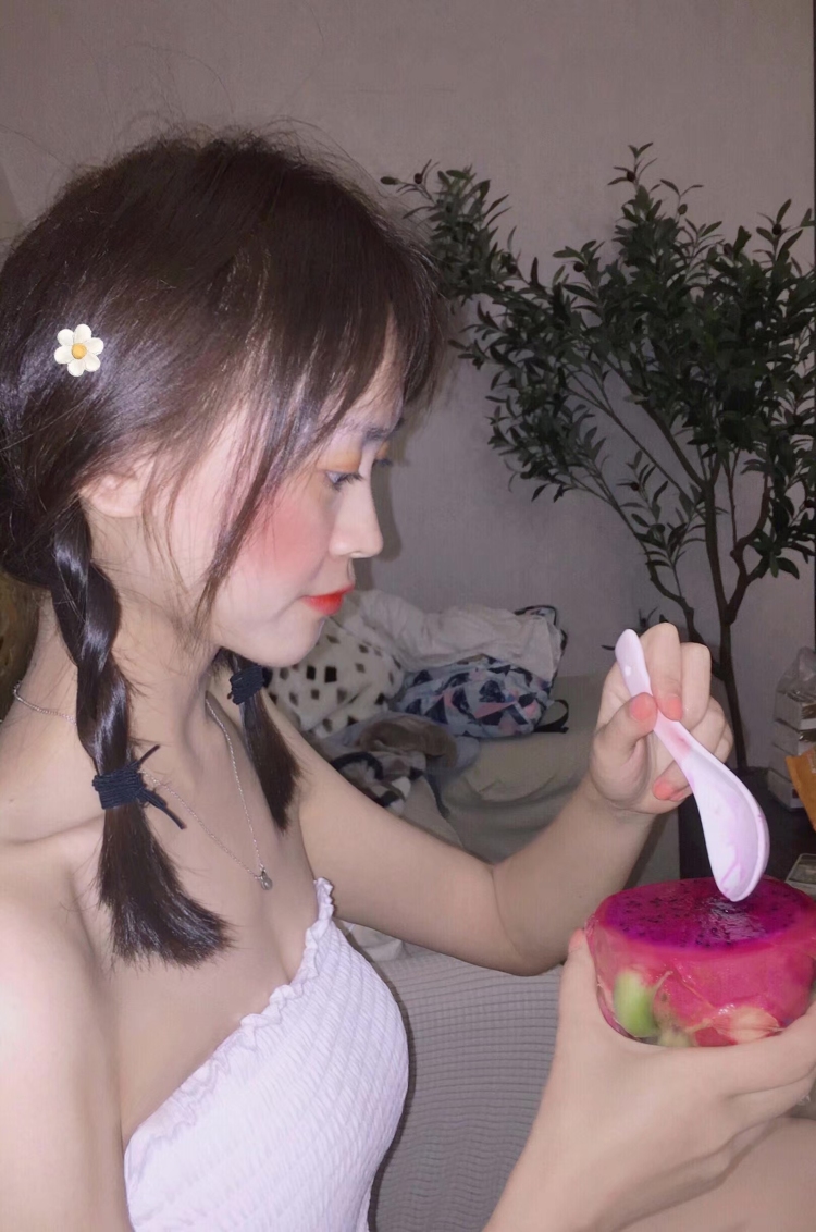 blush.-重庆市·重庆市·万州区--可甜可酷!接淘宝买家秀,淘宝逛逛种草带货,开箱测评,免费试用