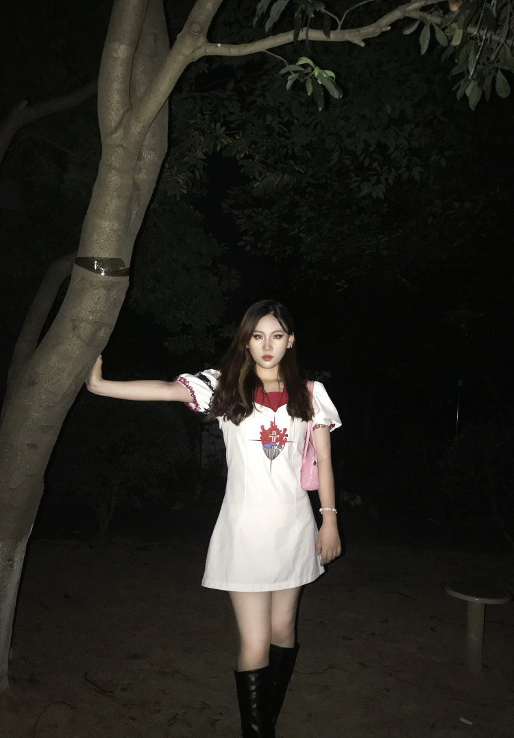 Suki-湖南省·怀化市·鹤城区--接单:各类买家秀 服装饰品美妆类为主
P图技术好 图片高清有质感