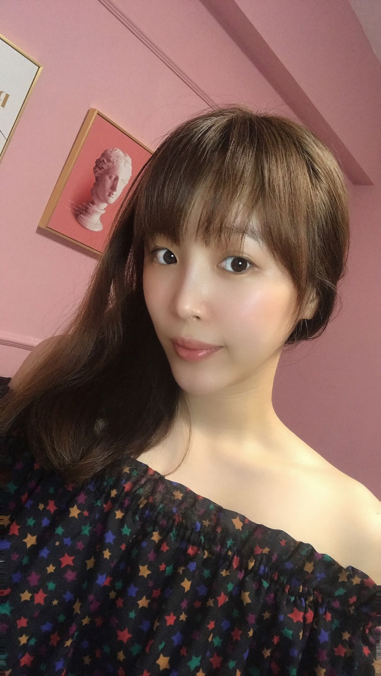 JJWWcc🎀-福建省·厦门市·湖里区-抖音-独立创业人 时间自由 
平时就喜欢买买 经常拍照被列为优秀买家秀 或者身边人看到都要买 有带货潜质
淘宝寄拍（服装饰品鞋子都OK）本市探店都可以