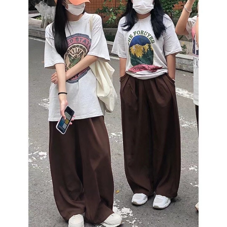 Y T.-重庆市·重庆市·渝北区-***-接寄拍 买家秀 本人身高164 94斤 擅长多种风格 穿搭 会修图 可以长期合作