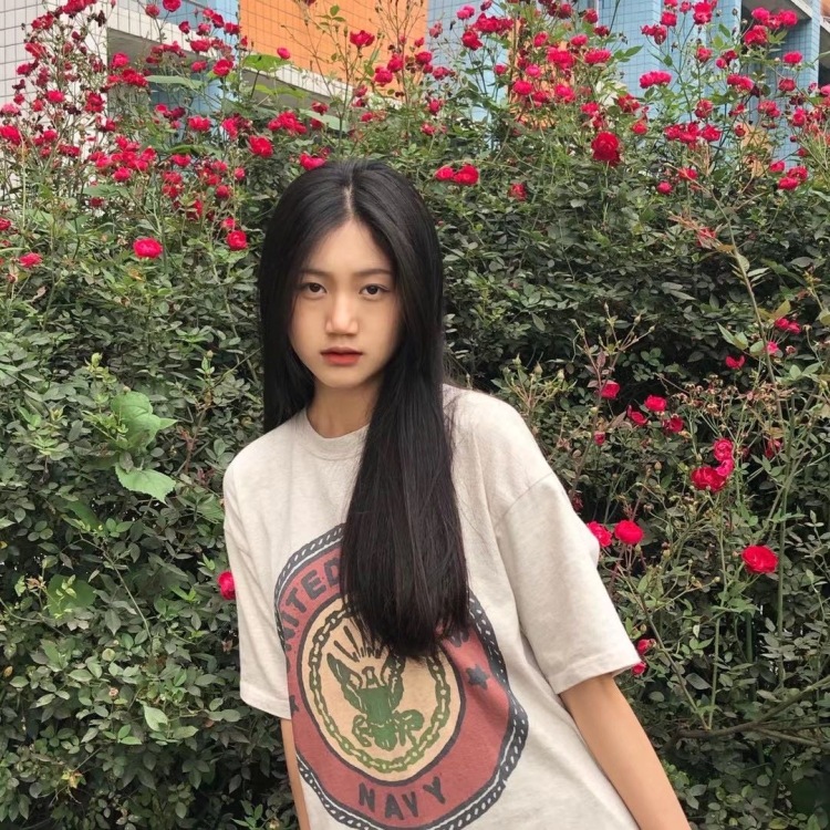 Y T.-重庆市·重庆市·渝北区-***-接寄拍 买家秀 本人身高164 94斤 擅长多种风格 穿搭 会修图 可以长期合作