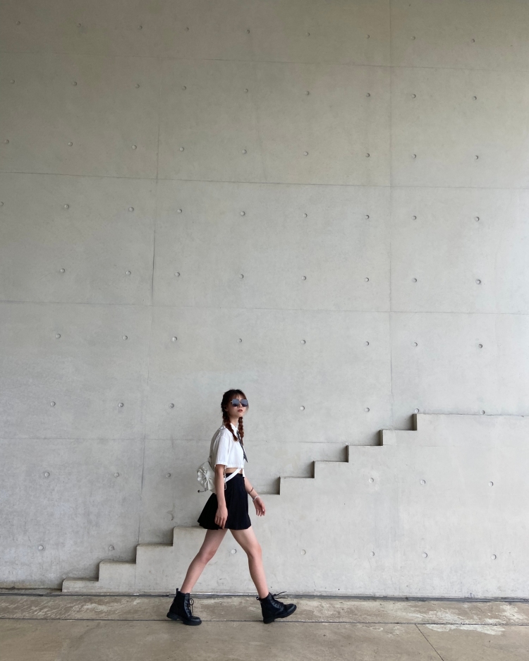 木子丽-湖南省·衡阳市·蒸湘区--身高172体51,可接寄拍、开箱测评,短视频编辑等。平常也比较喜欢拍照,p图,看直播带货